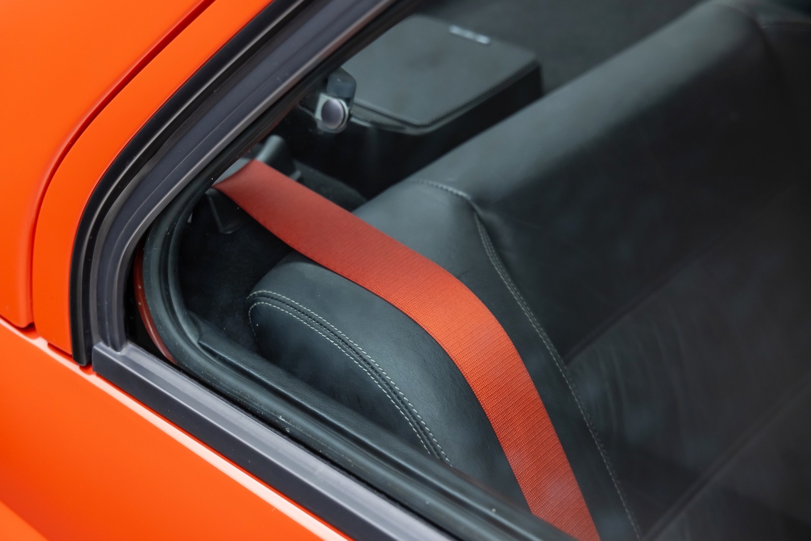 BMW-M3-1988-Coupe-16
