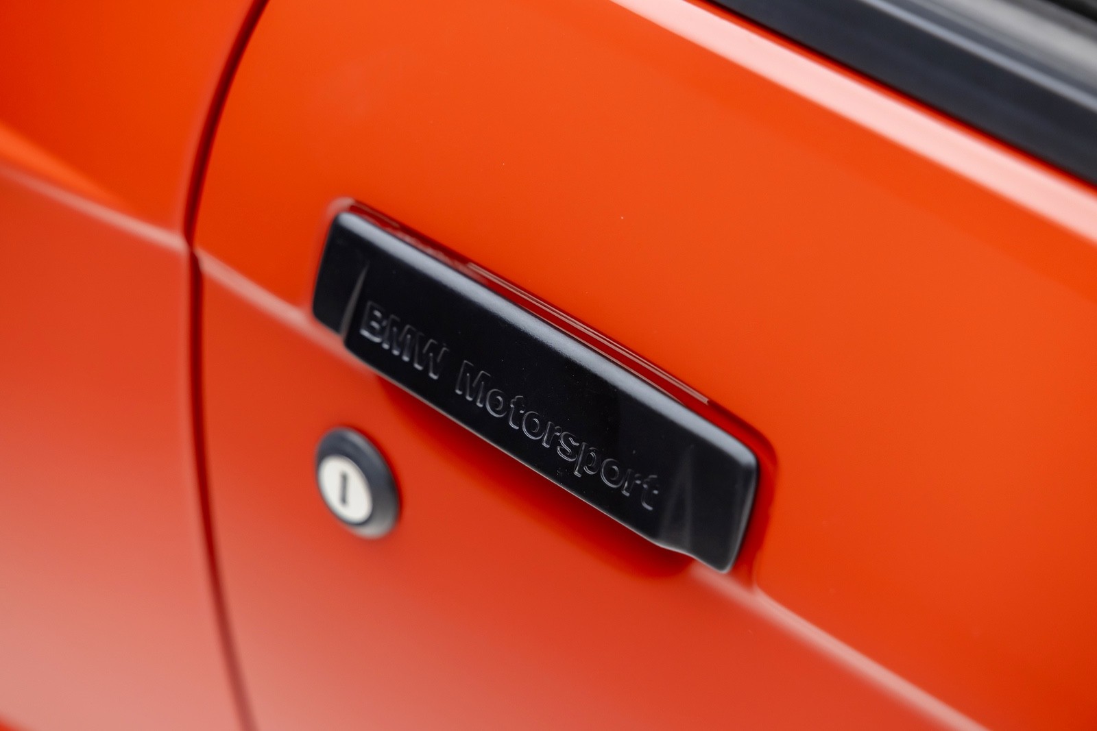BMW-M3-1988-Coupe-17