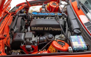 BMW-M3-1988-Coupe-18