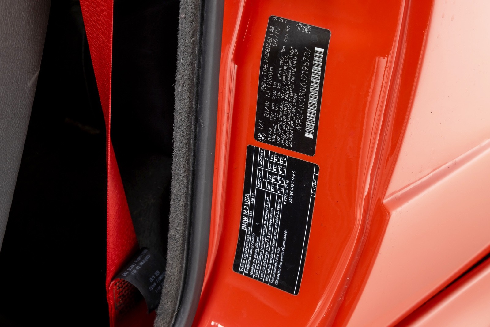 BMW-M3-1988-Coupe-33