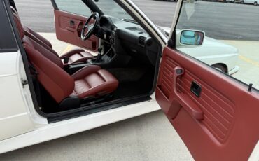 BMW-M3-1988-Sedan-10