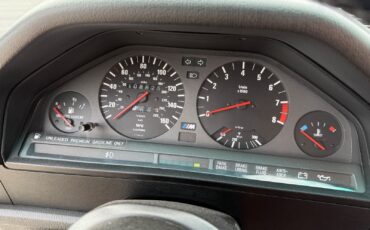 BMW-M3-1988-Sedan-14