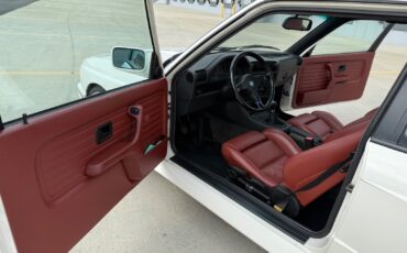 BMW-M3-1988-Sedan-15