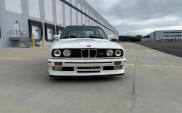 BMW-M3-1988-Sedan-4