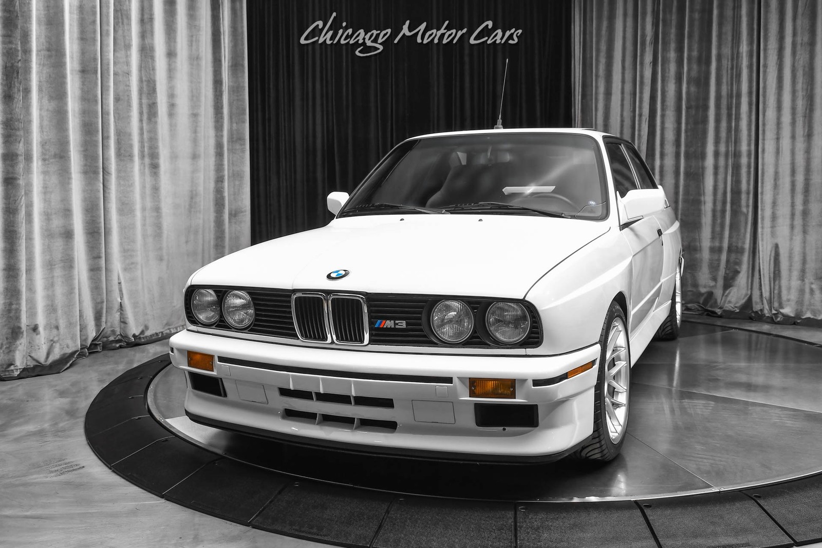 BMW-M3-1990-Coupe-1