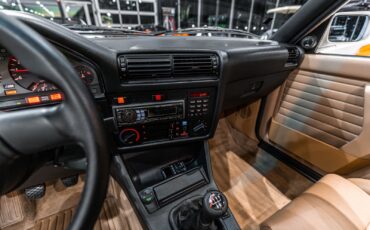 BMW-M3-1990-Coupe-10