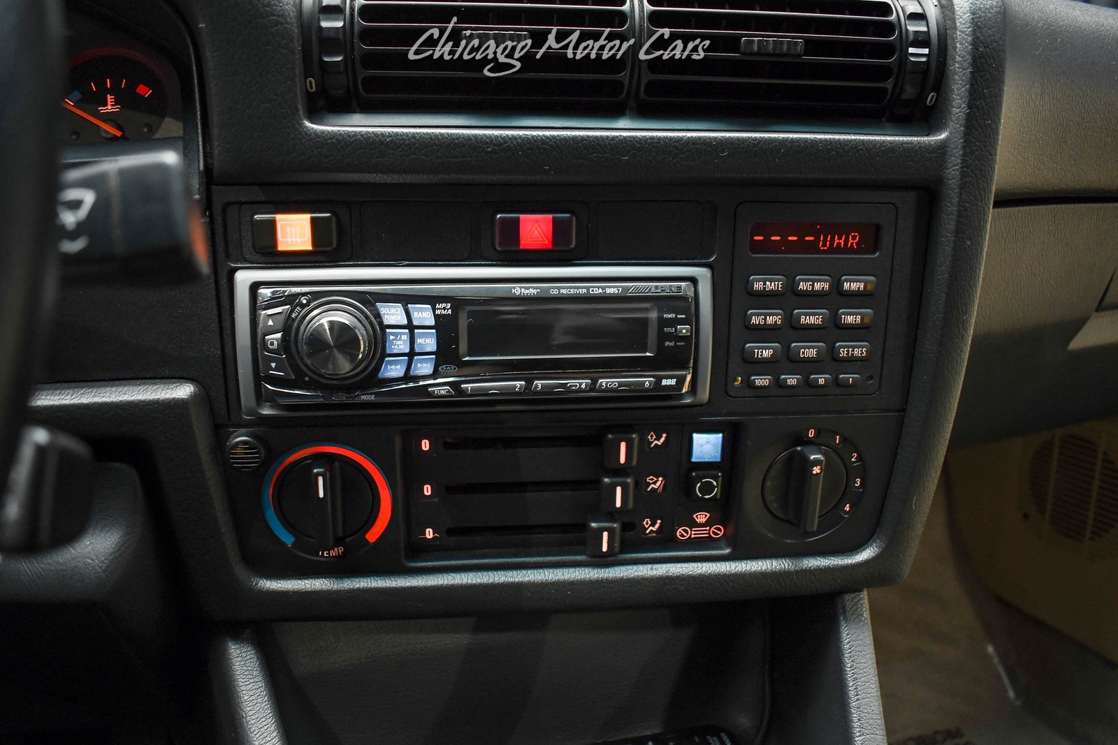 BMW-M3-1990-Coupe-11