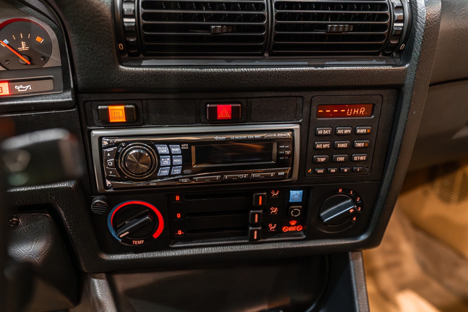 BMW-M3-1990-Coupe-12