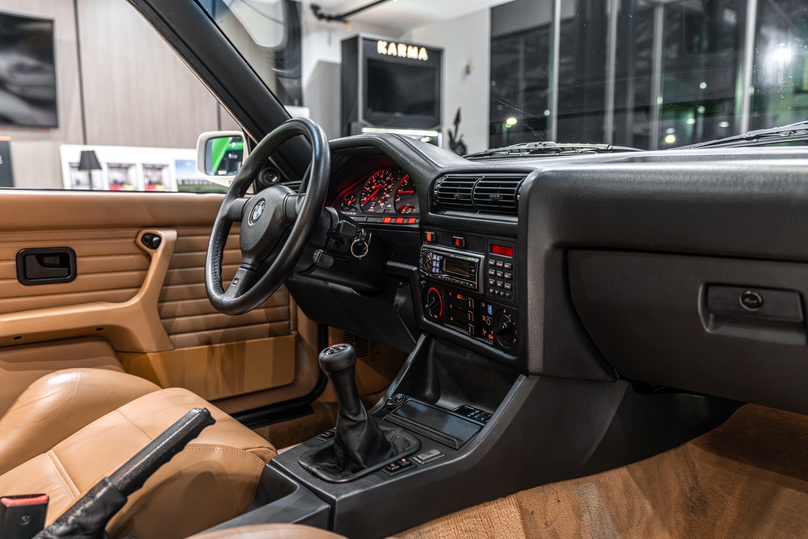 BMW-M3-1990-Coupe-20