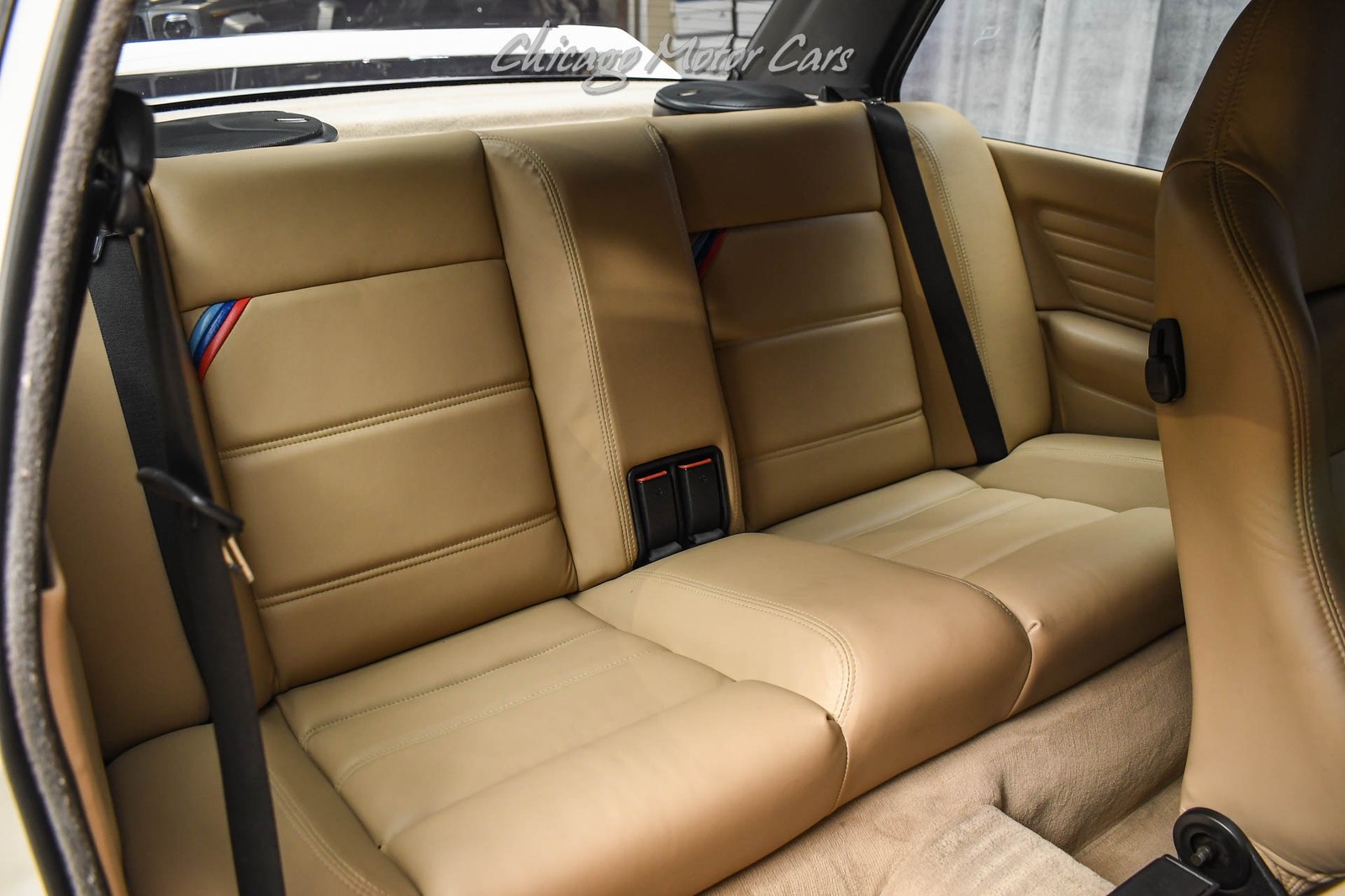 BMW-M3-1990-Coupe-22