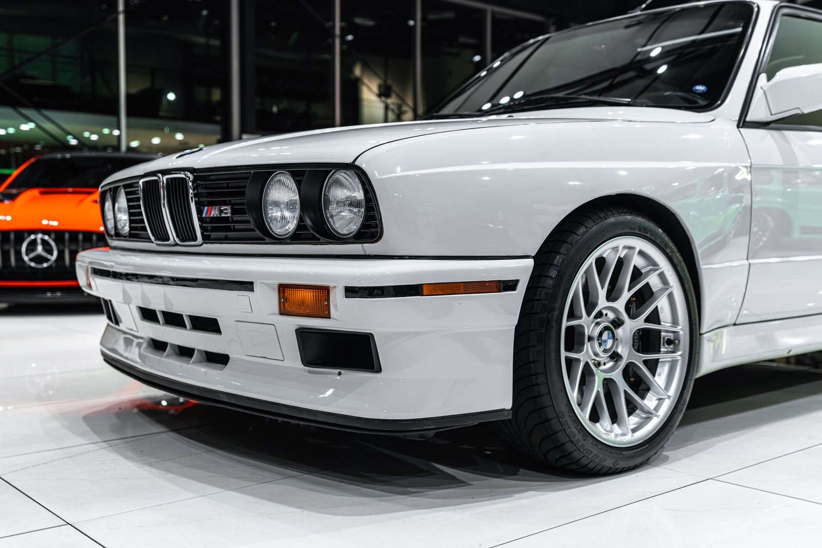 BMW-M3-1990-Coupe-28