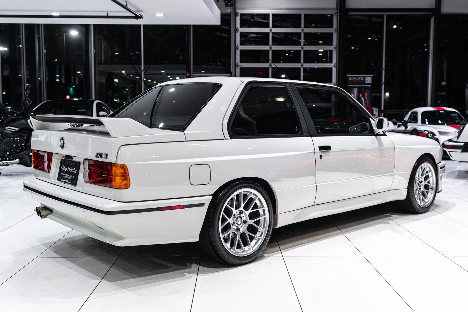 BMW-M3-1990-Coupe-3