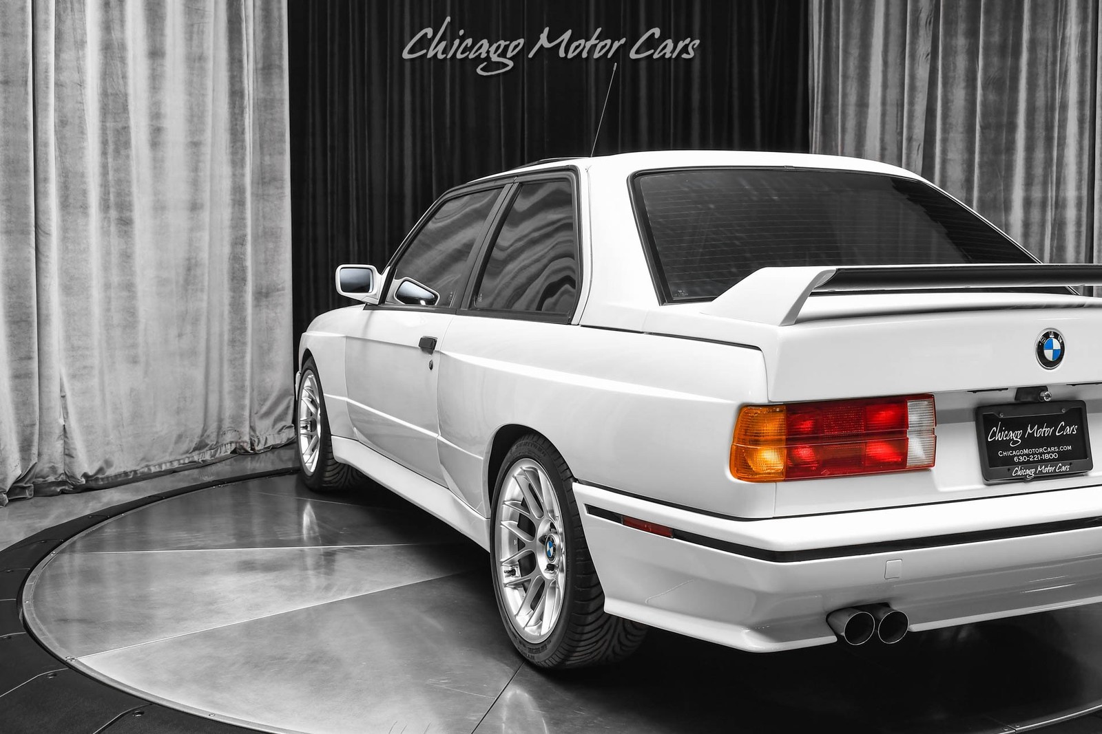 BMW-M3-1990-Coupe-30