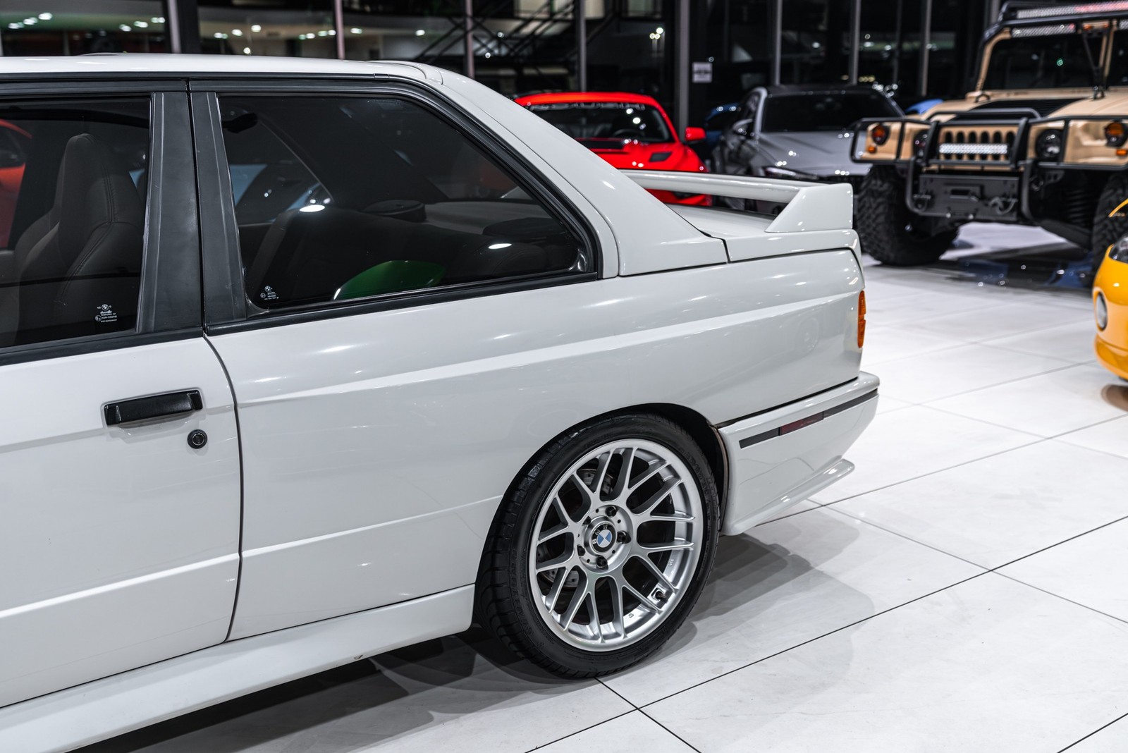 BMW-M3-1990-Coupe-33