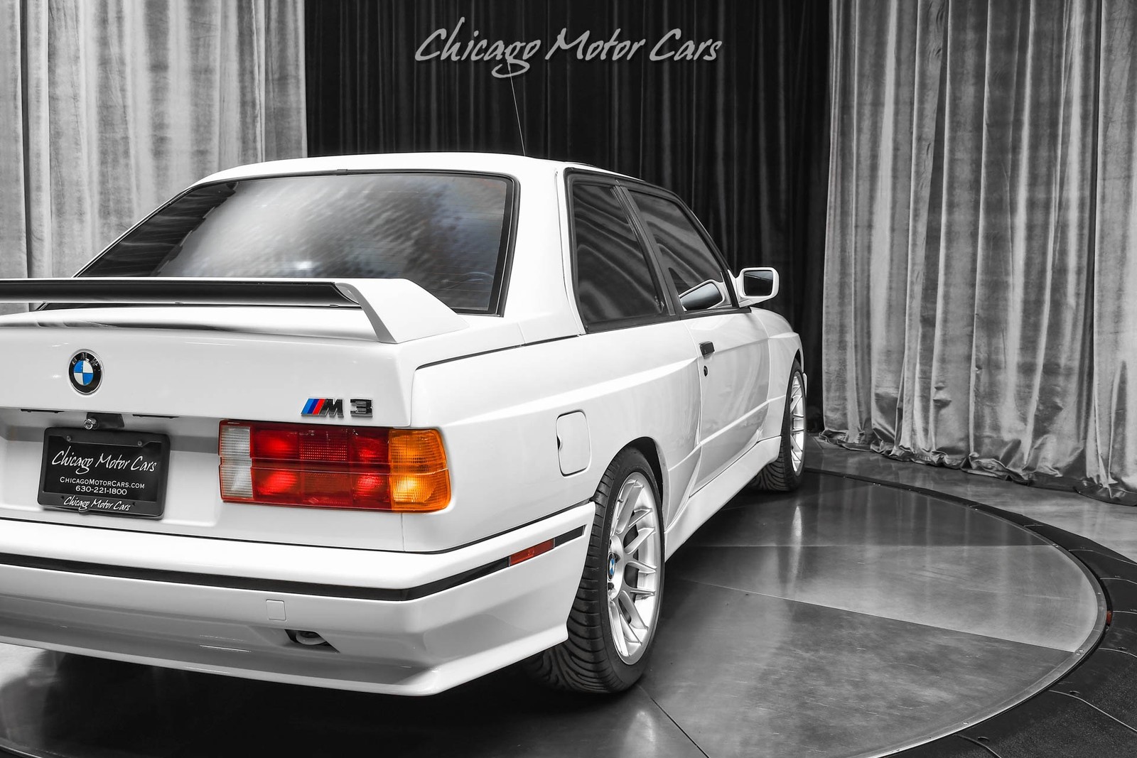 BMW-M3-1990-Coupe-35