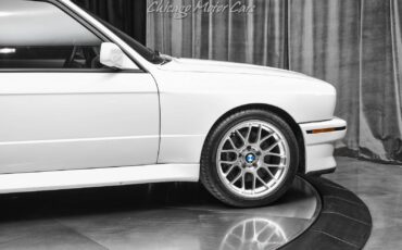 BMW-M3-1990-Coupe-38