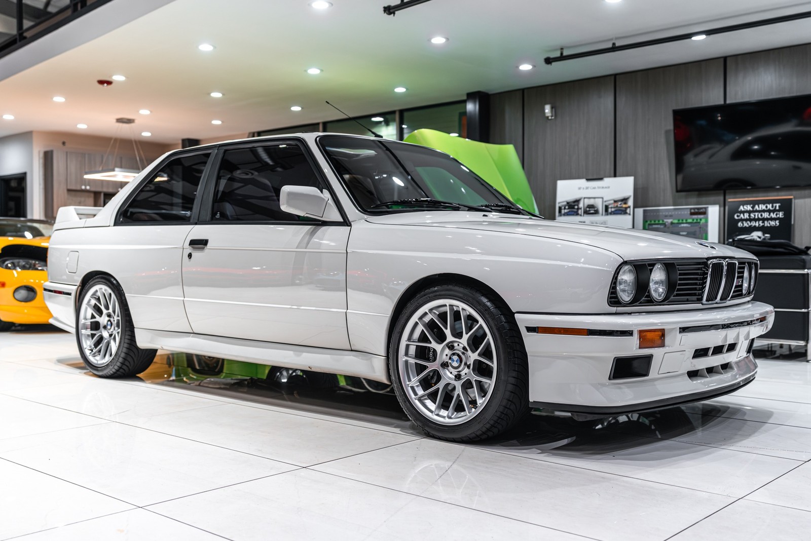 BMW-M3-1990-Coupe-4