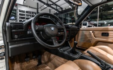 BMW-M3-1990-Coupe-6