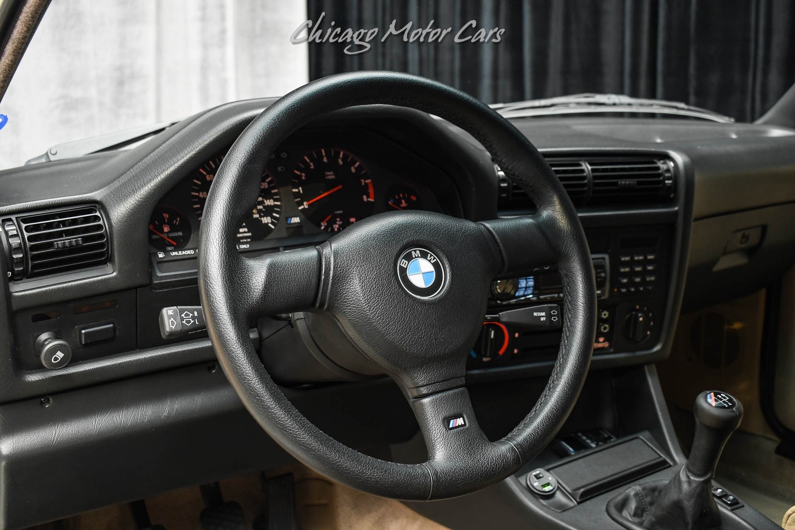 BMW-M3-1990-Coupe-8
