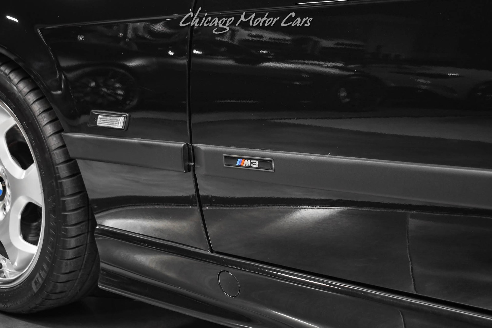 BMW-M3-1995-Coupe-28