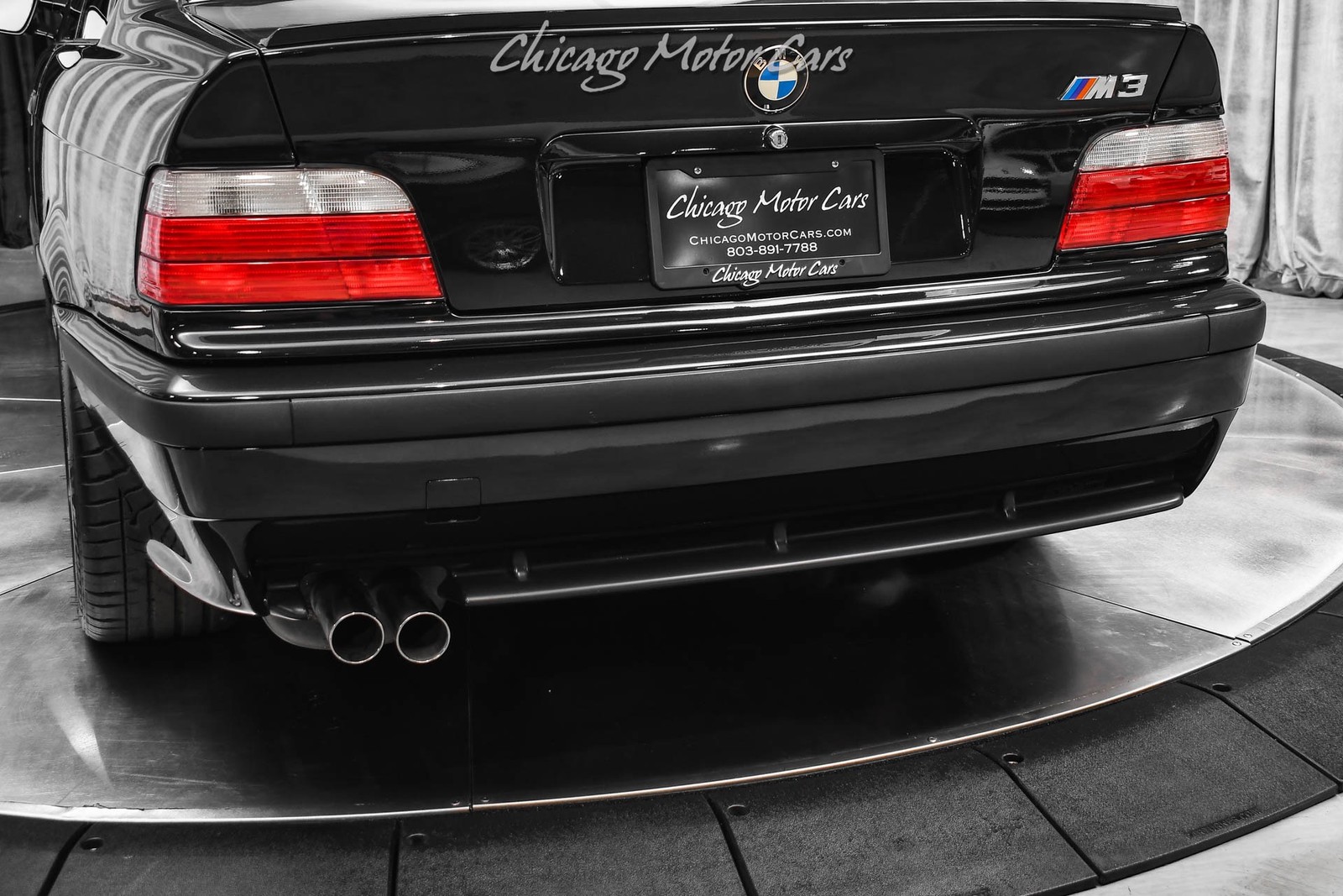 BMW-M3-1995-Coupe-32