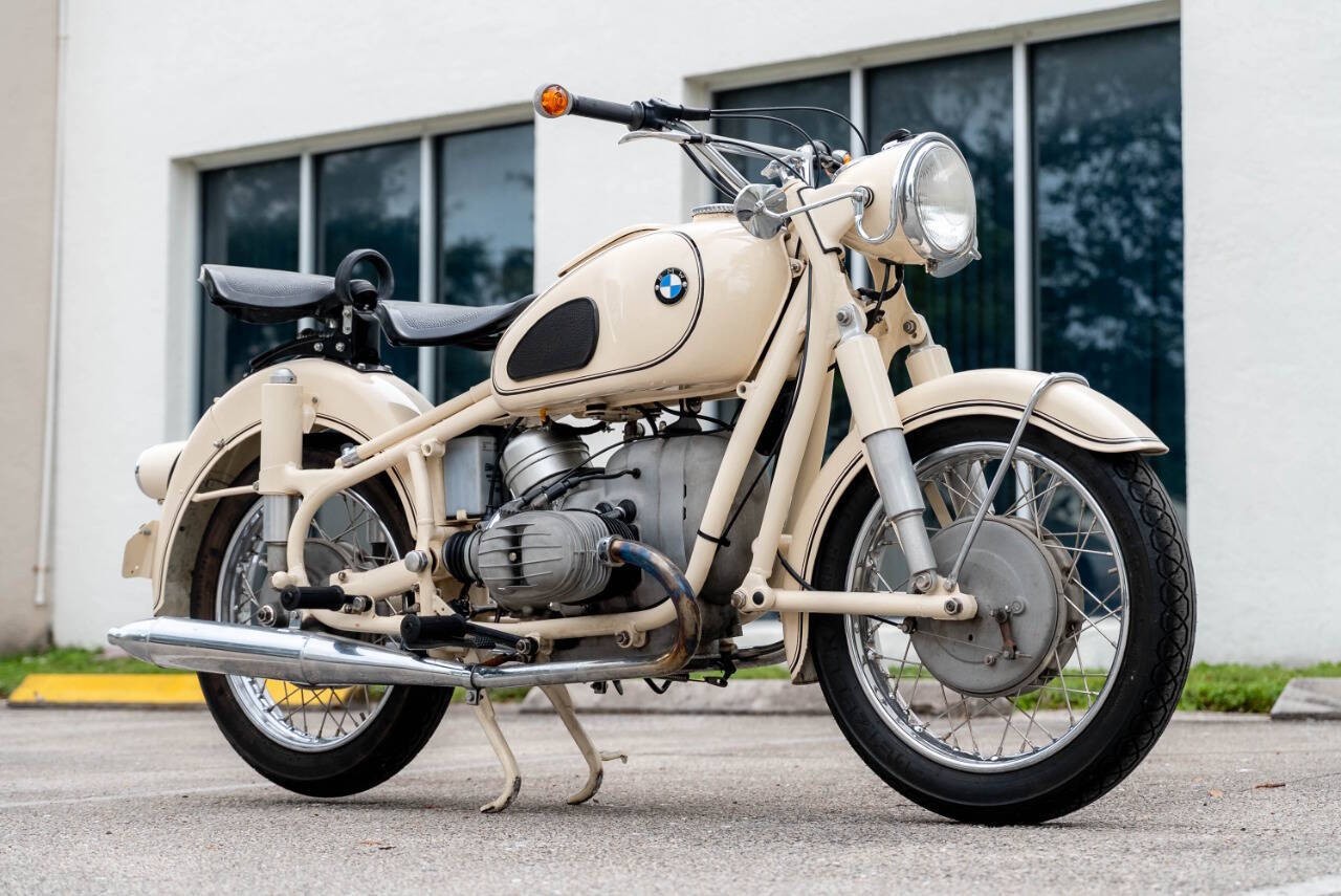 BMW-R60-1965-Motorcycles-Scooters-1