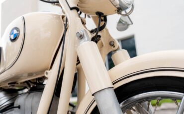 BMW-R60-1965-Motorcycles-Scooters-10