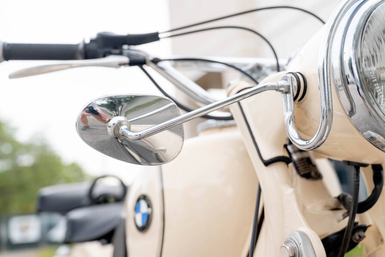 BMW-R60-1965-Motorcycles-Scooters-12