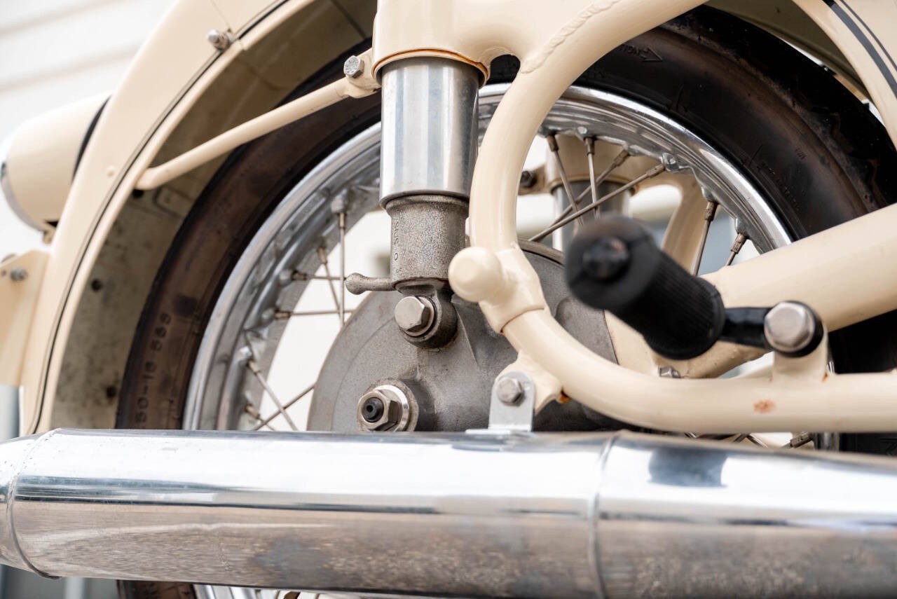 BMW-R60-1965-Motorcycles-Scooters-23