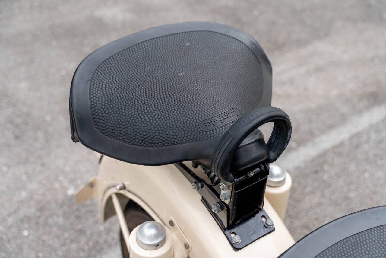 BMW-R60-1965-Motorcycles-Scooters-25