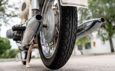 BMW-R60-1965-Motorcycles-Scooters-33
