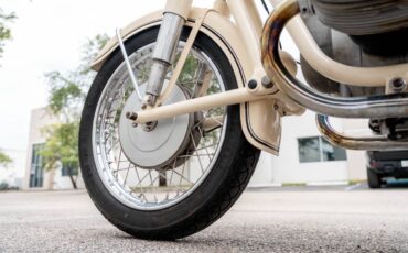 BMW-R60-1965-Motorcycles-Scooters-39