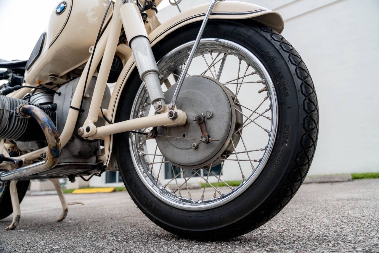 BMW-R60-1965-Motorcycles-Scooters-6