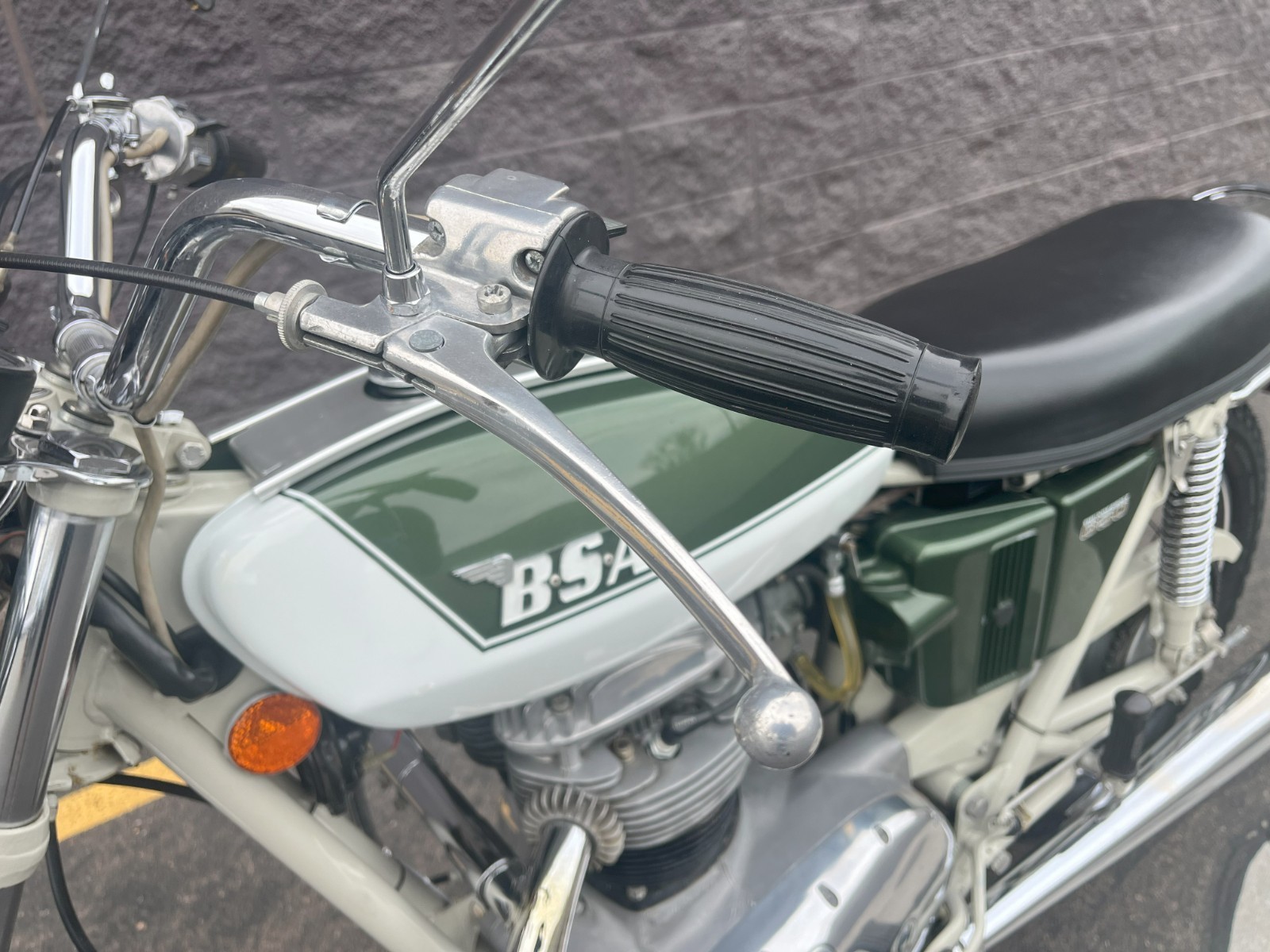BSA-A65-1971-23