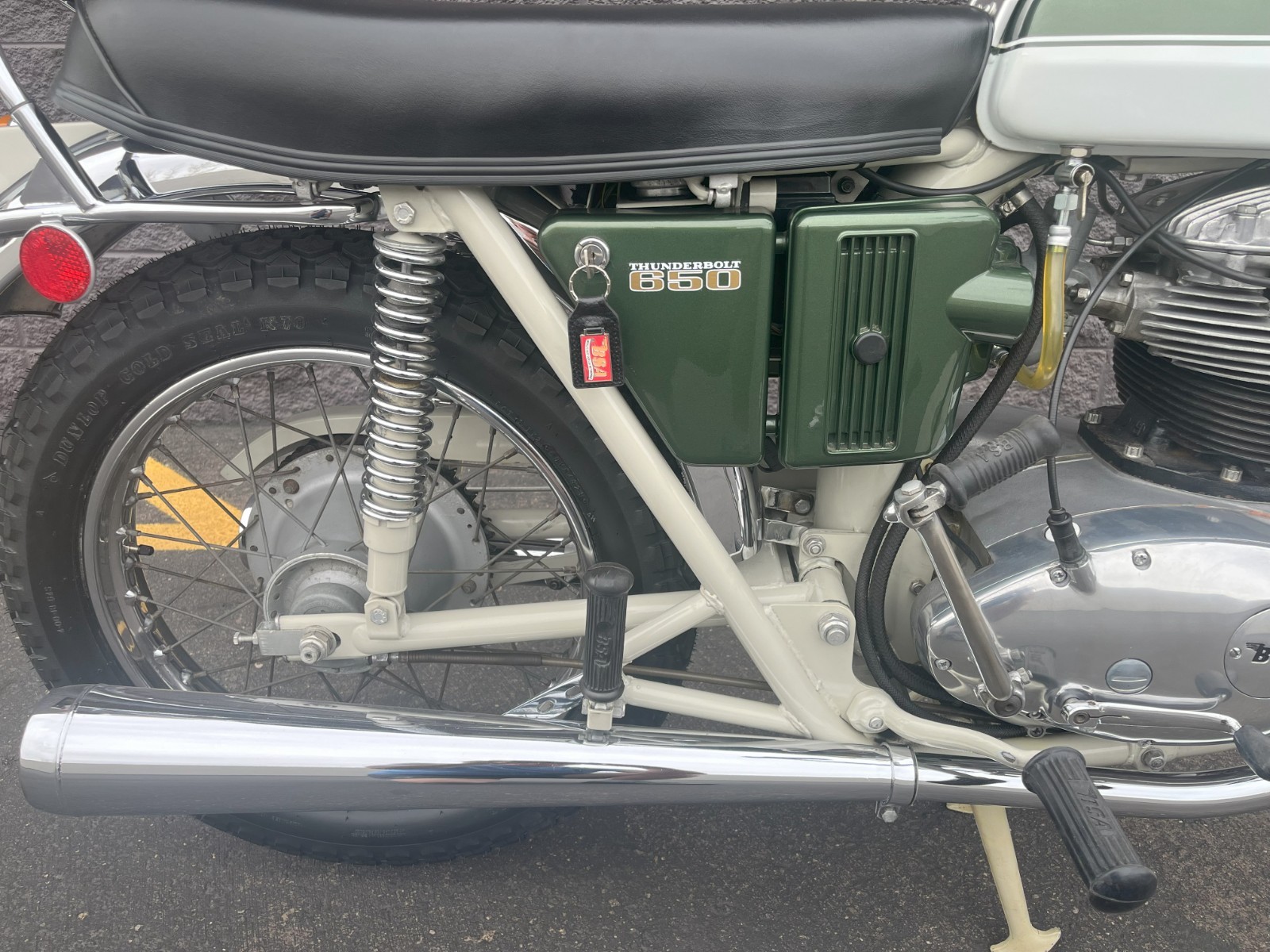 BSA-A65-1971-7
