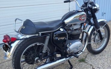BSA-A65-Thunderbolt-1969-1