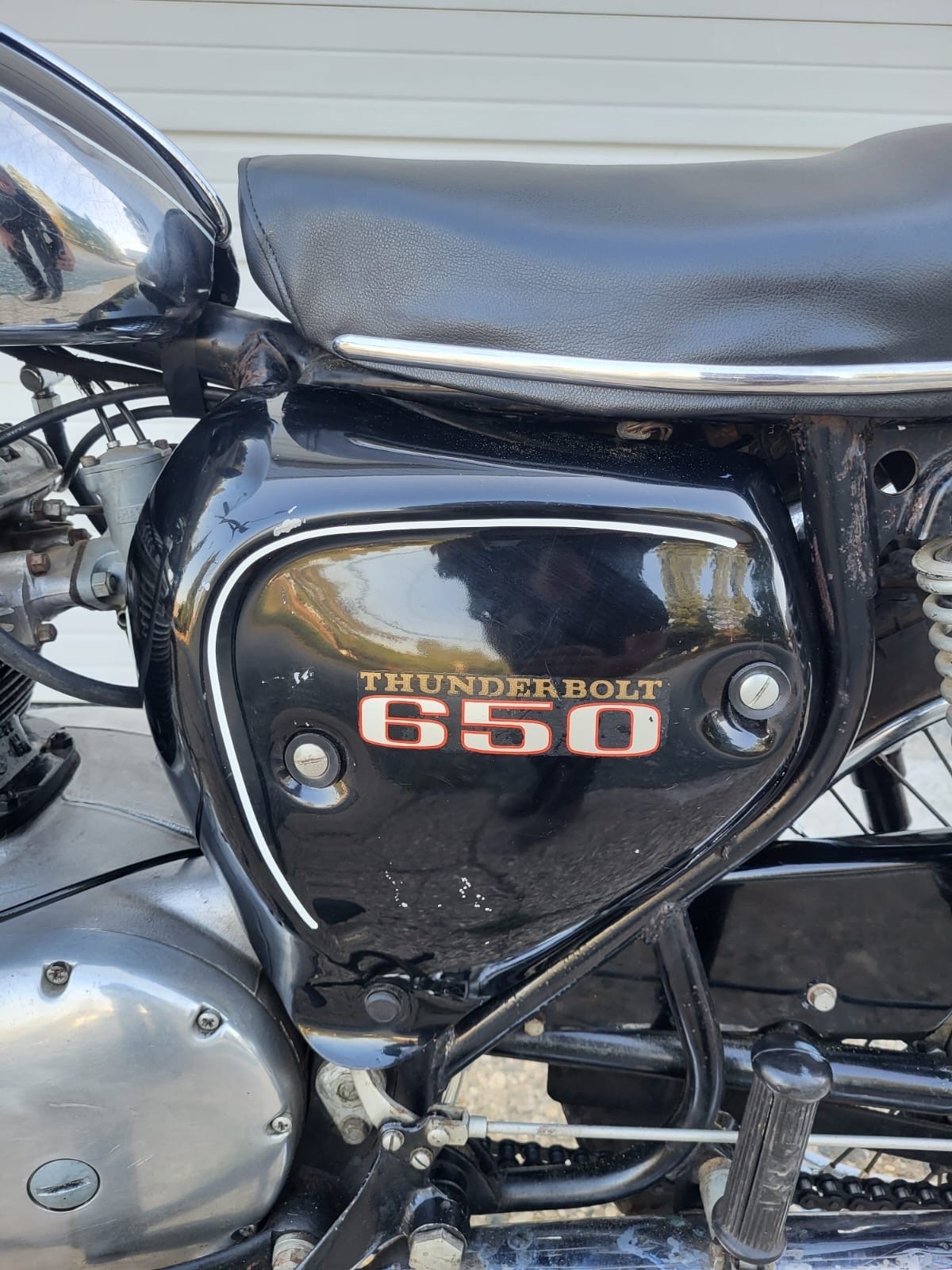 BSA-A65-Thunderbolt-1969-11