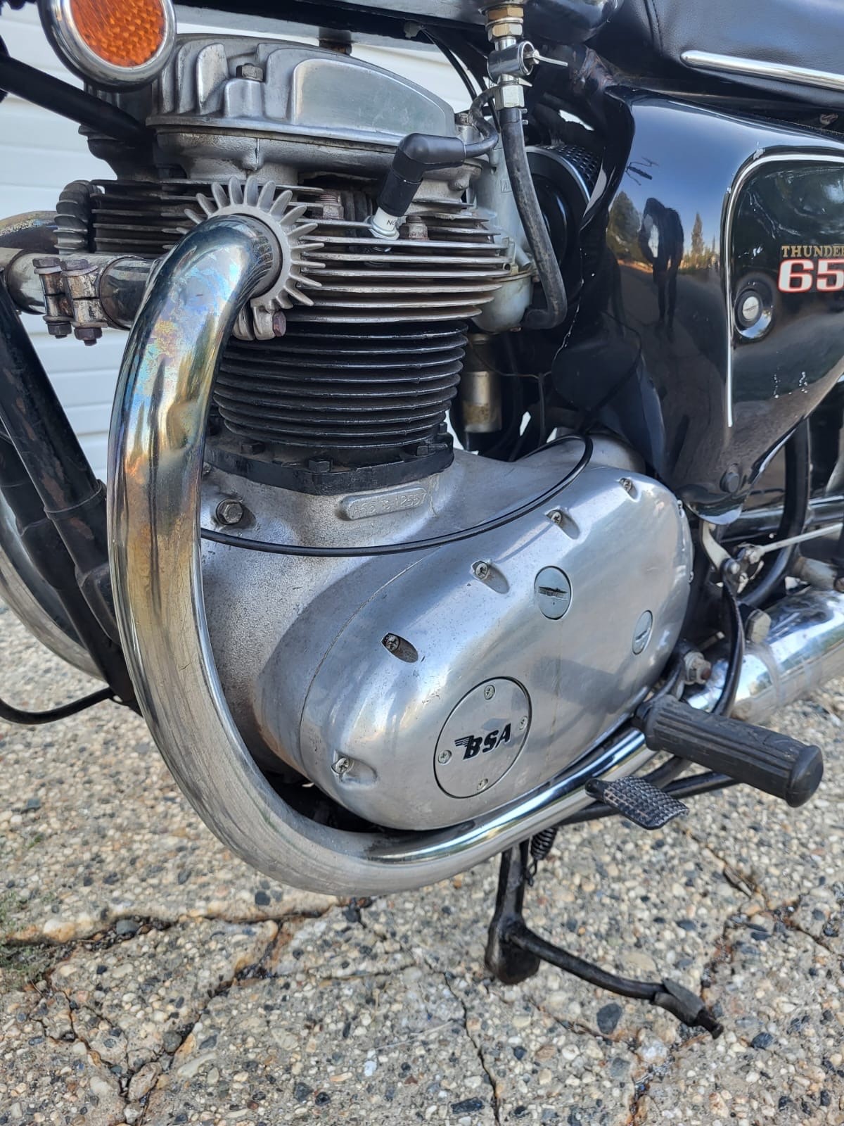 BSA-A65-Thunderbolt-1969-20