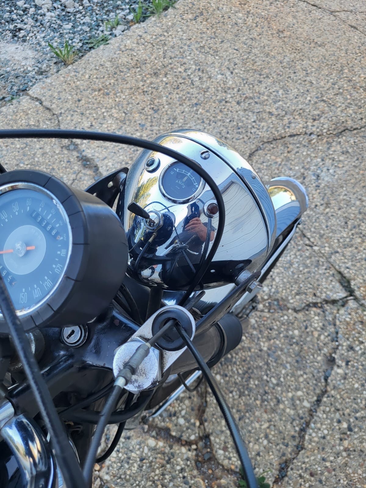 BSA-A65-Thunderbolt-1969-23