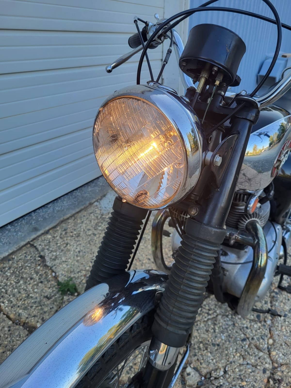 BSA-A65-Thunderbolt-1969-26