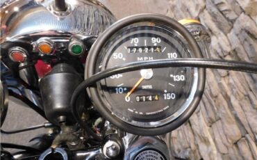 BSA-A75-Rocket-3-A75R-750-2665A-1972-16