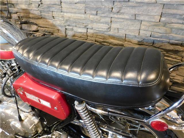 BSA-A75-Rocket-3-A75R-750-2665A-1972-18
