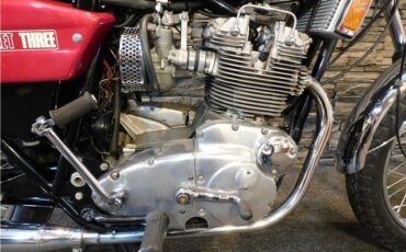 BSA-A75-Rocket-3-A75R-750-2665A-1972-34