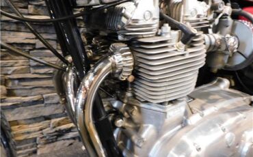 BSA-A75-Rocket-3-A75R-750-2665A-1972-9