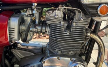 BSA-ROCKET-THREE-1969-7