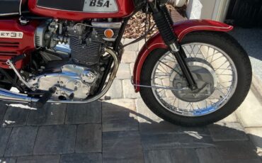 BSA-ROCKET-THREE-1969-9