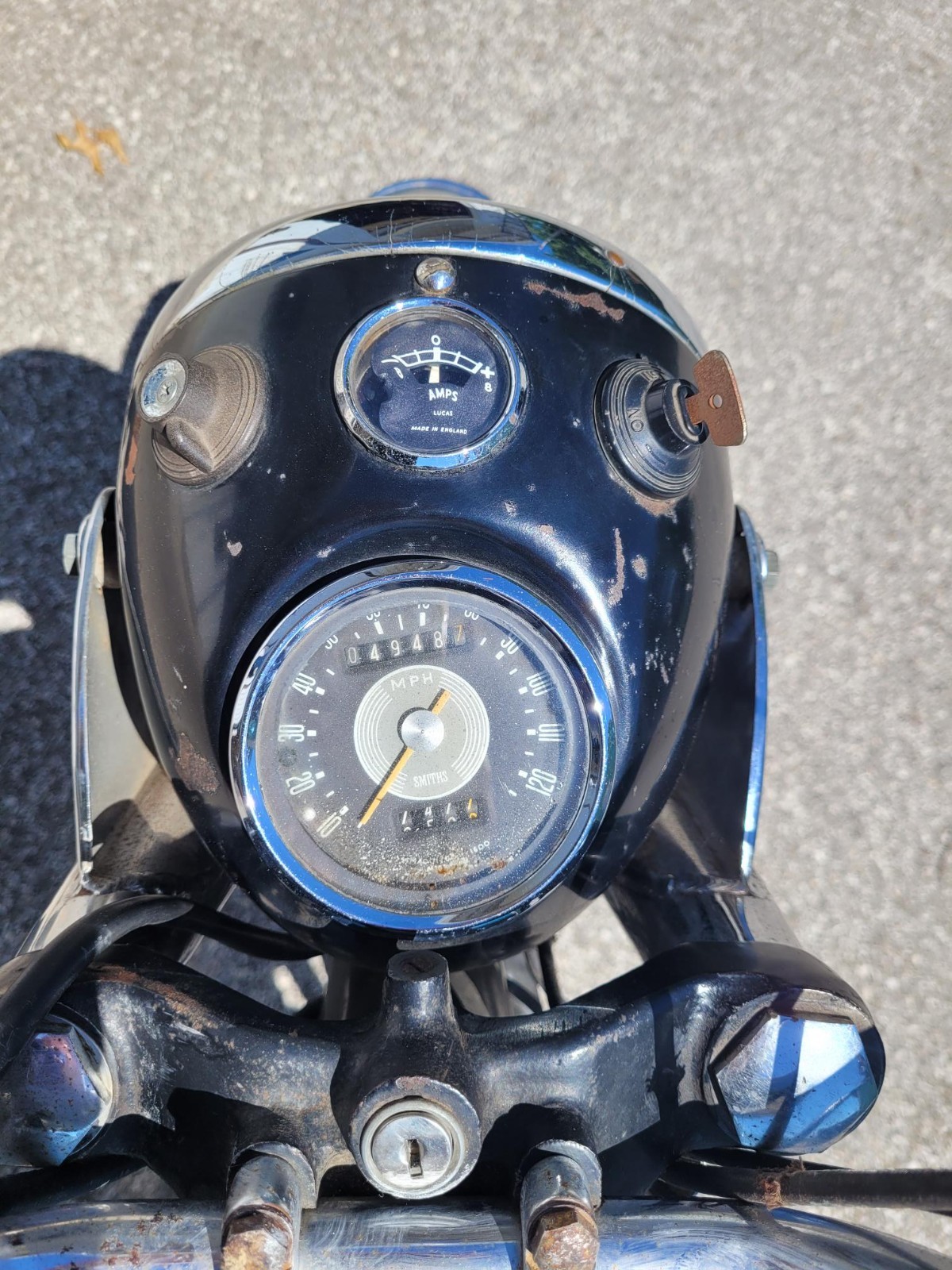 BSA-THUNDERBOLT-1965-14