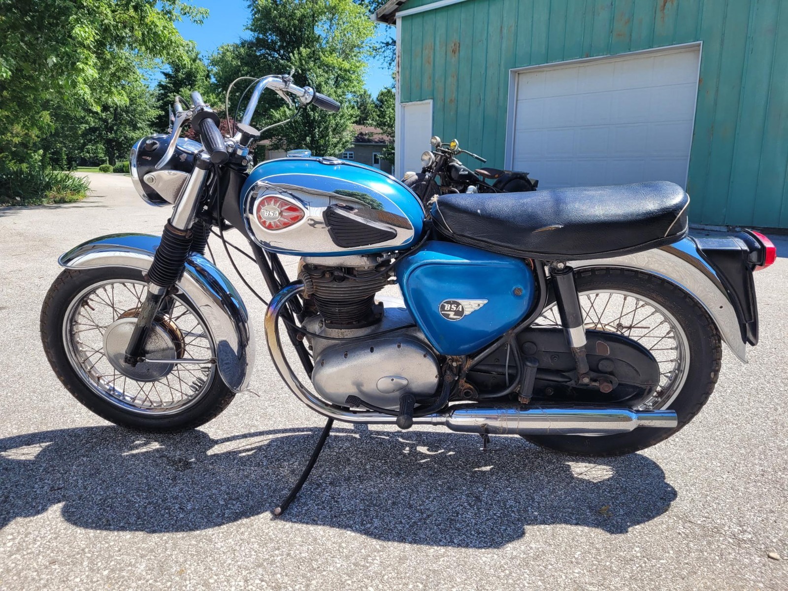 BSA-THUNDERBOLT-1965-8
