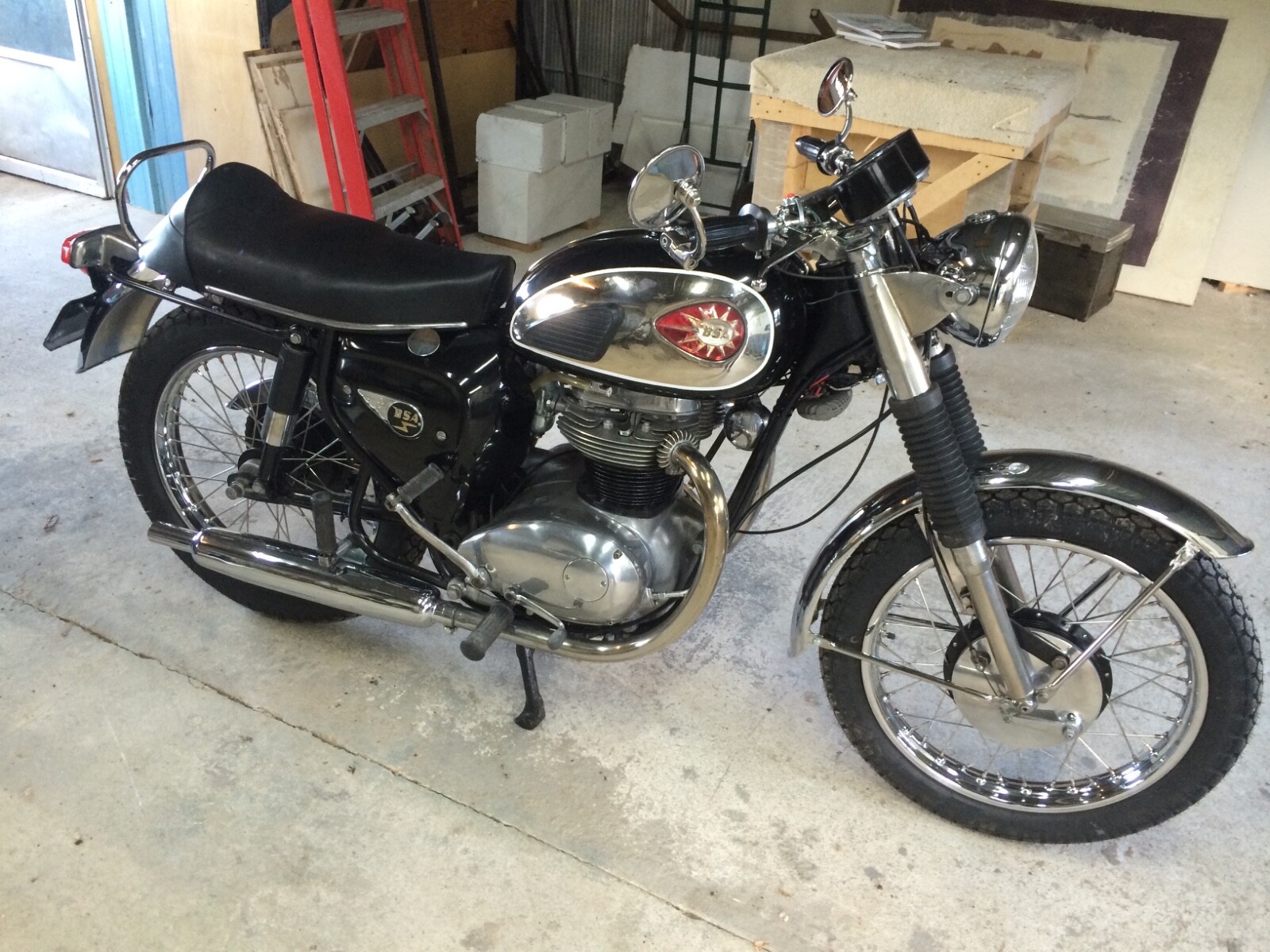 BSA-Thunderbolt-1966-1