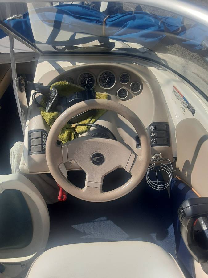 Bayliner-capri-1995-blue-9